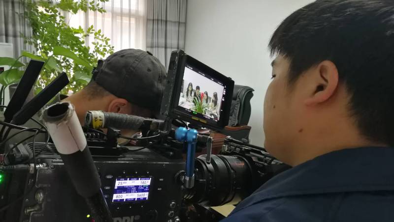 剧本杀式体验：新浦区广告片拍摄公司构建沉浸式消费决策路径