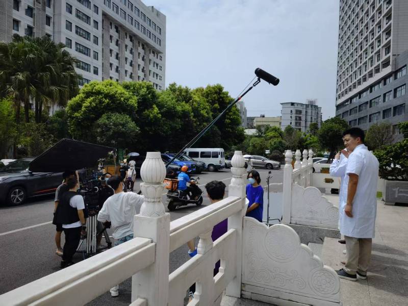 新浦区广告片拍摄公司低成本实现高规格制作的诀窍